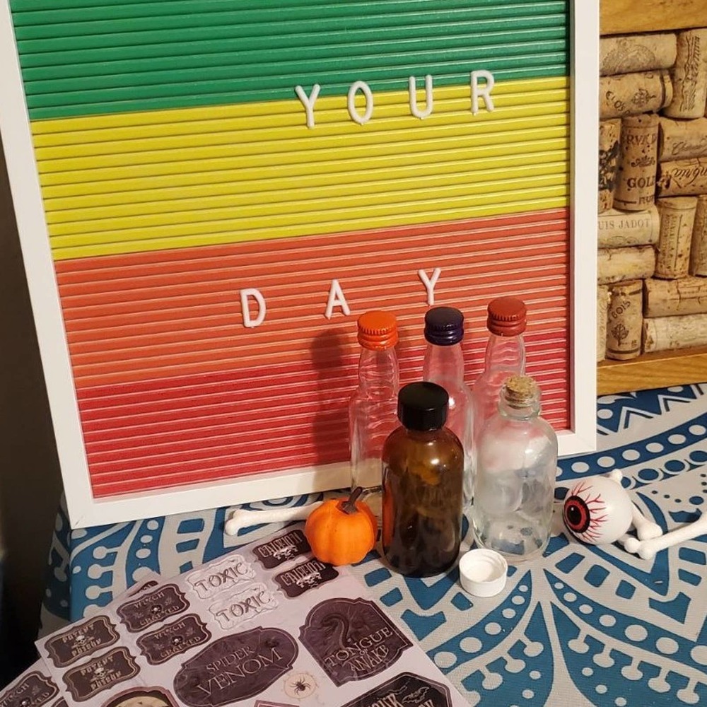 Diy Halloween potion bottle kit upcycle stickers potion - Picture 3 of 10